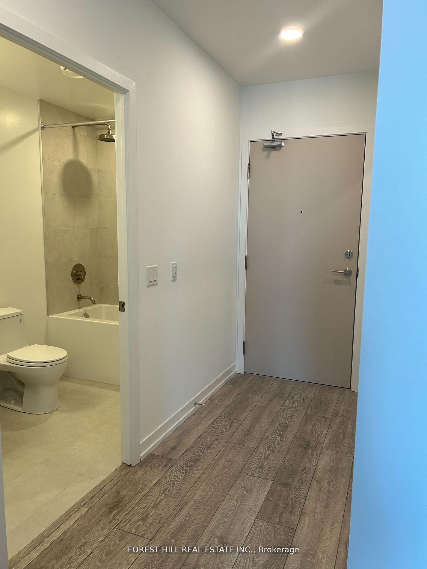 #PH17 - 2020 Bathurst Street, Toronto Unit: PH17