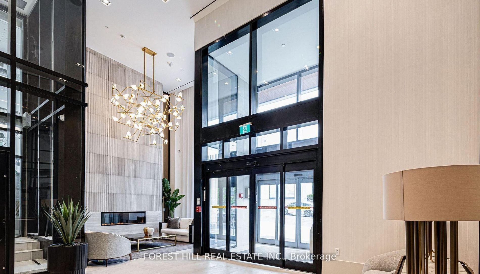 #PH17 - 2020 Bathurst Street, Toronto Unit: PH17