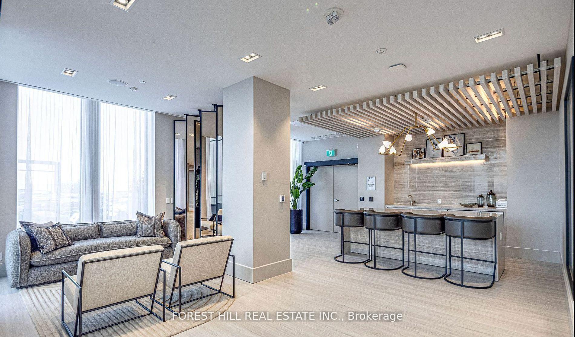 #PH17 - 2020 Bathurst Street, Toronto Unit: PH17