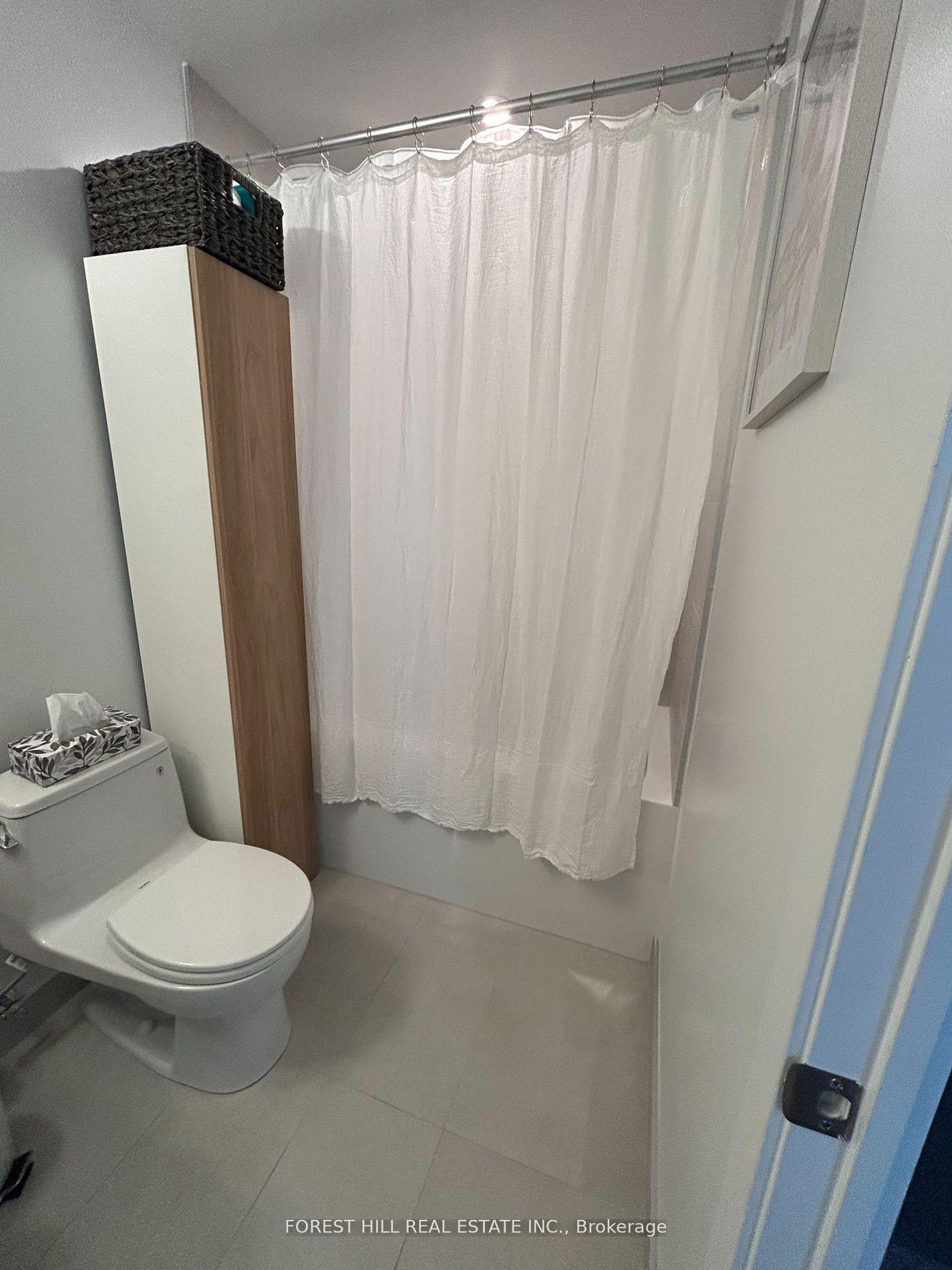 #PH17 - 2020 Bathurst Street, Toronto Unit: PH17