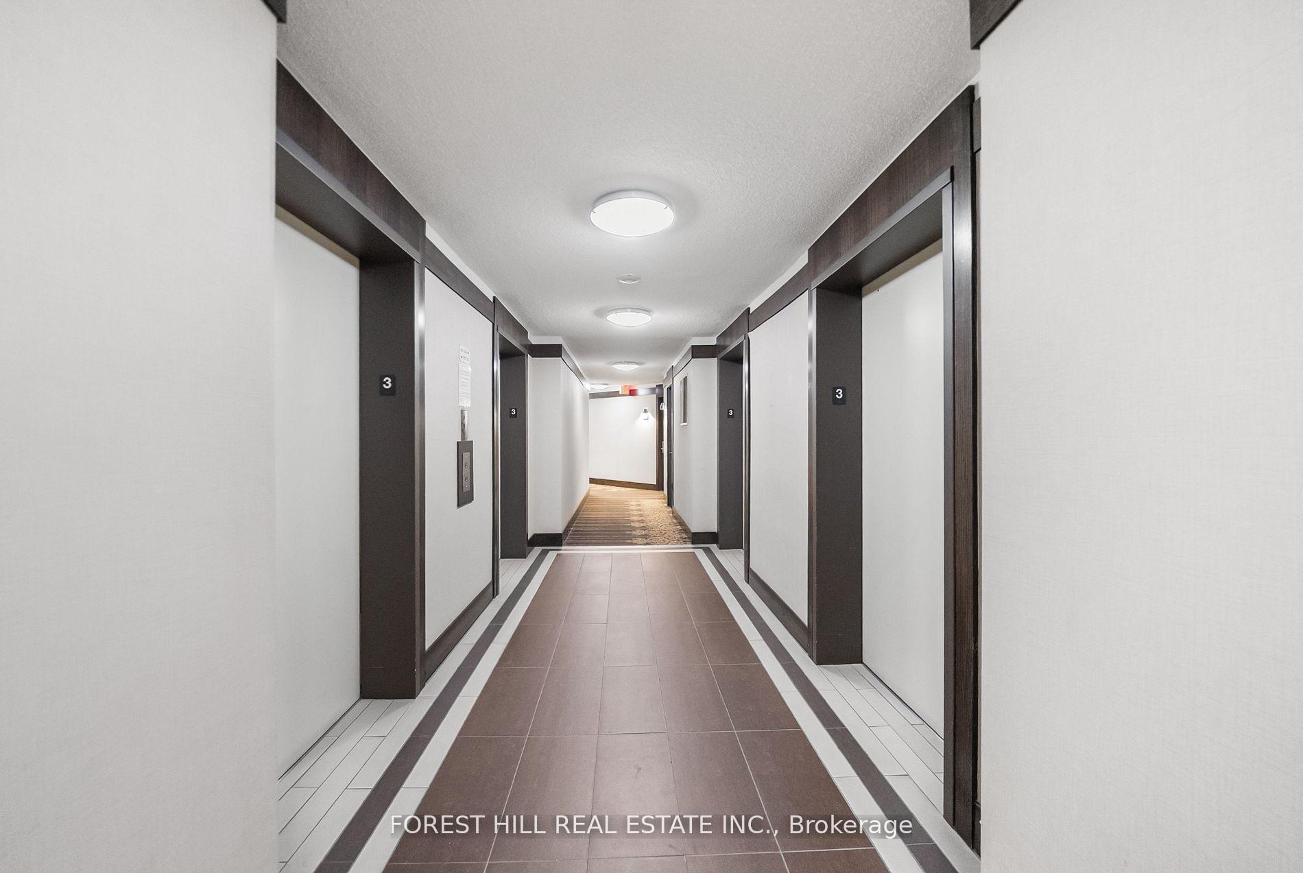 #318 - 20 Blue Jays Way, Toronto Unit: 318