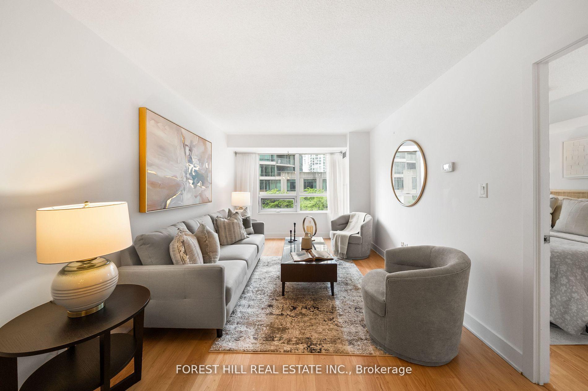 #318 - 20 Blue Jays Way, Toronto Unit: 318