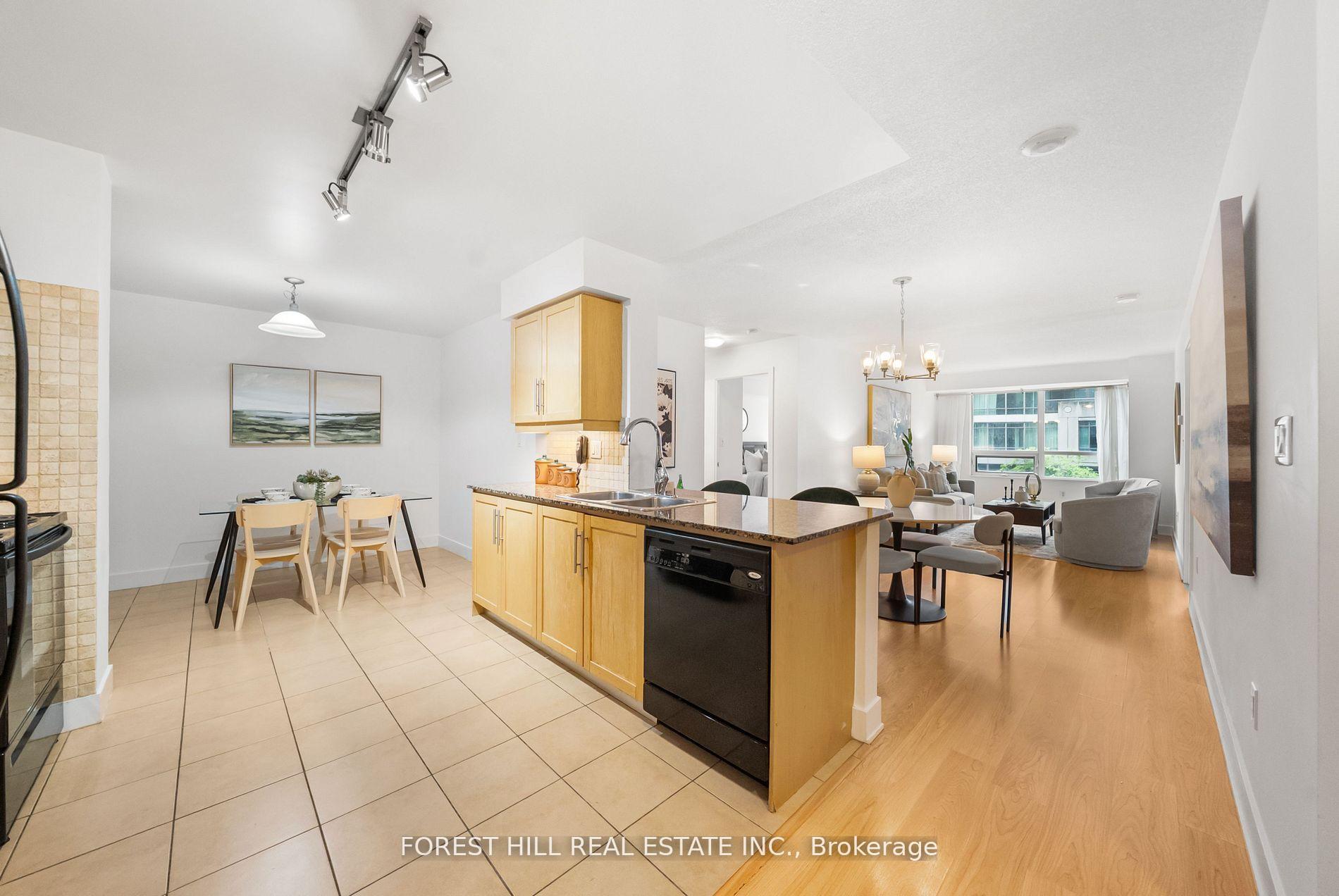 #318 - 20 Blue Jays Way, Toronto Unit: 318