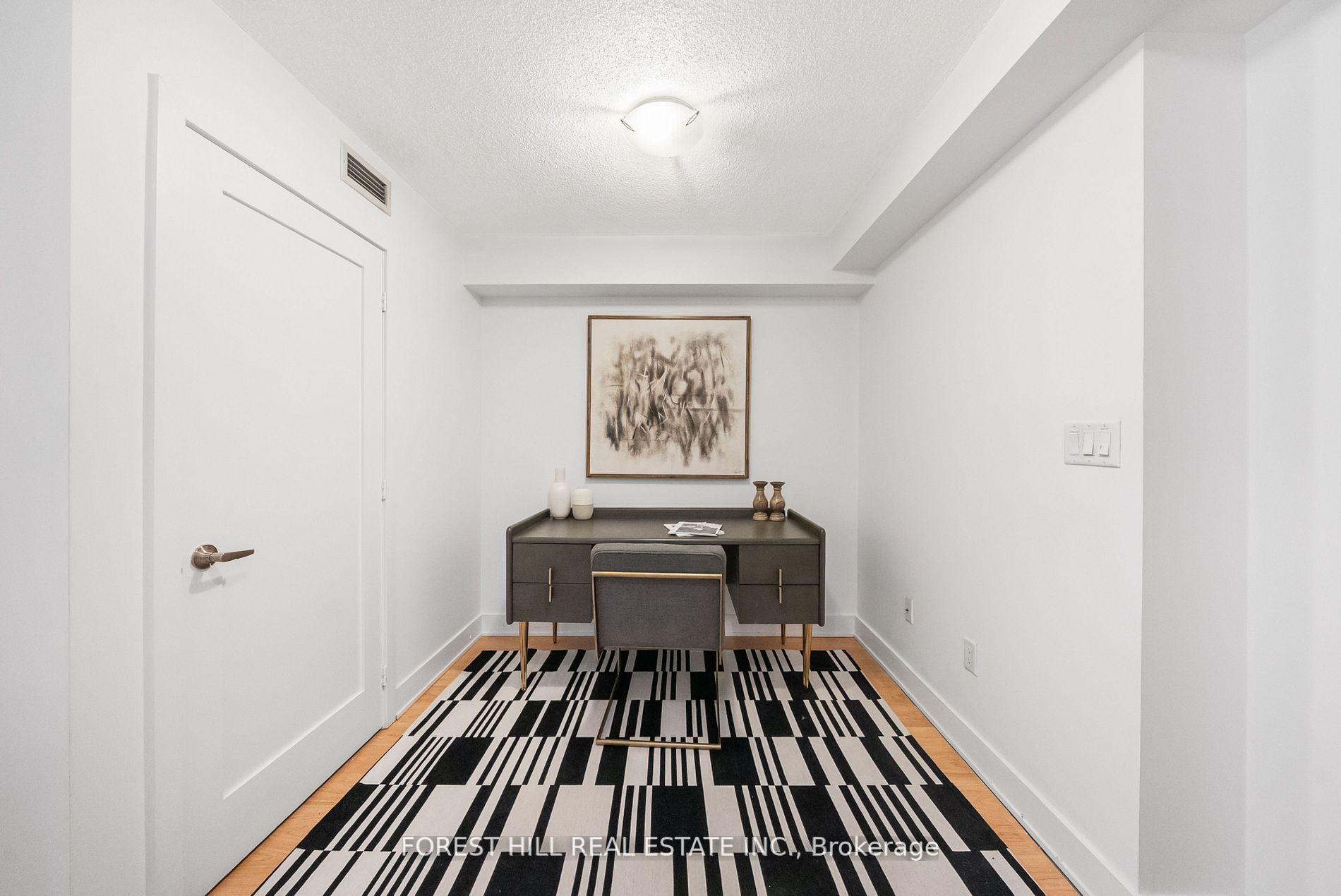 #318 - 20 Blue Jays Way, Toronto Unit: 318