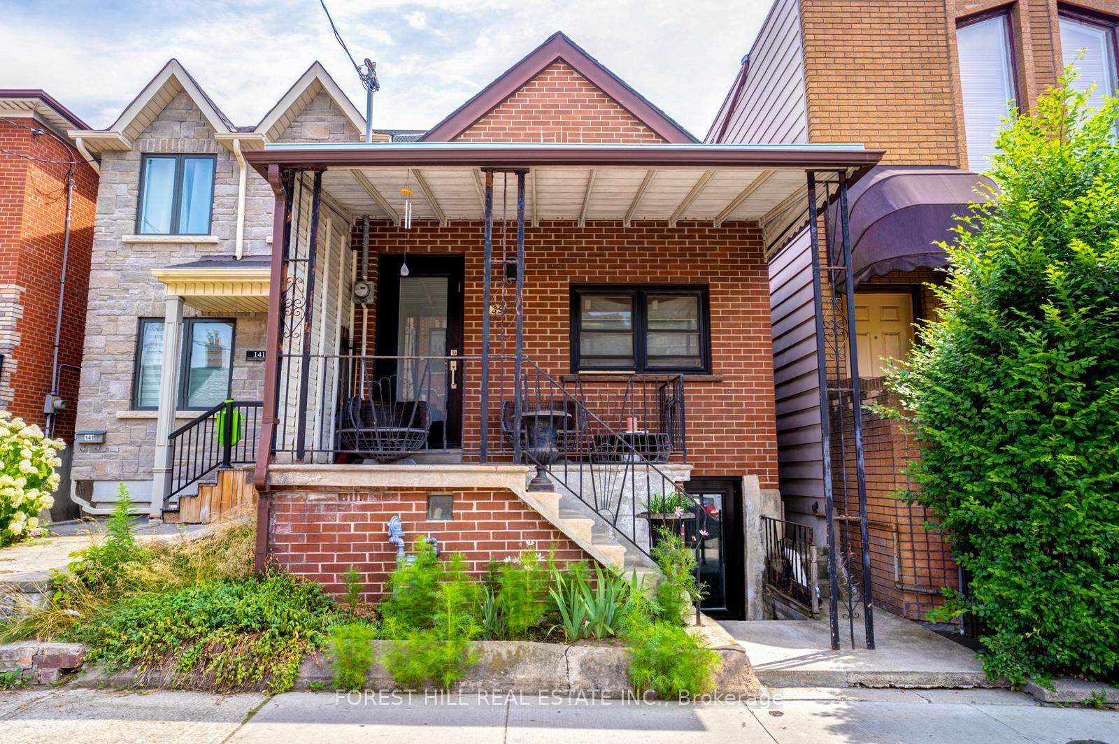139 Christie Street, Toronto