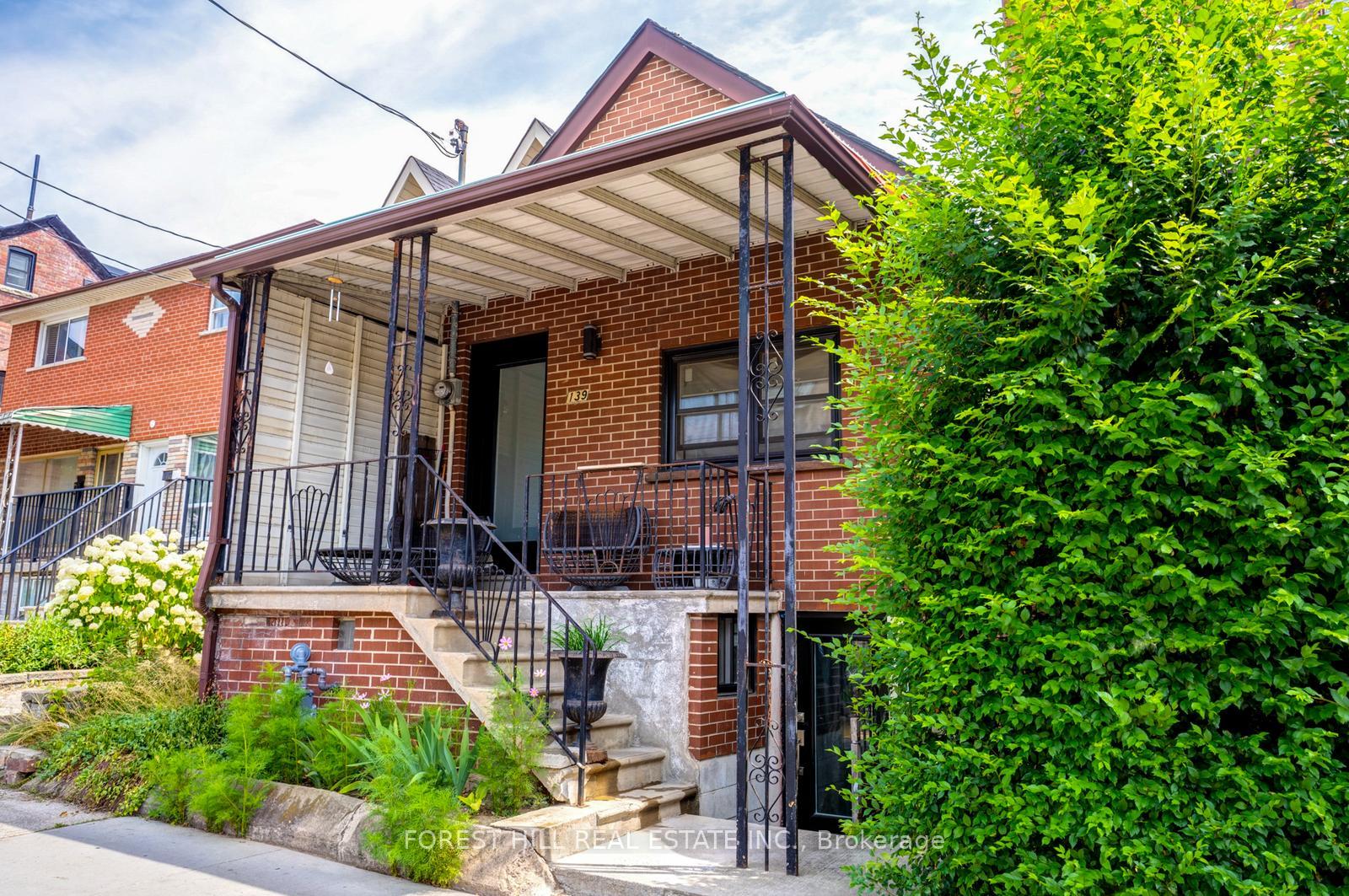 139 Christie Street, Toronto