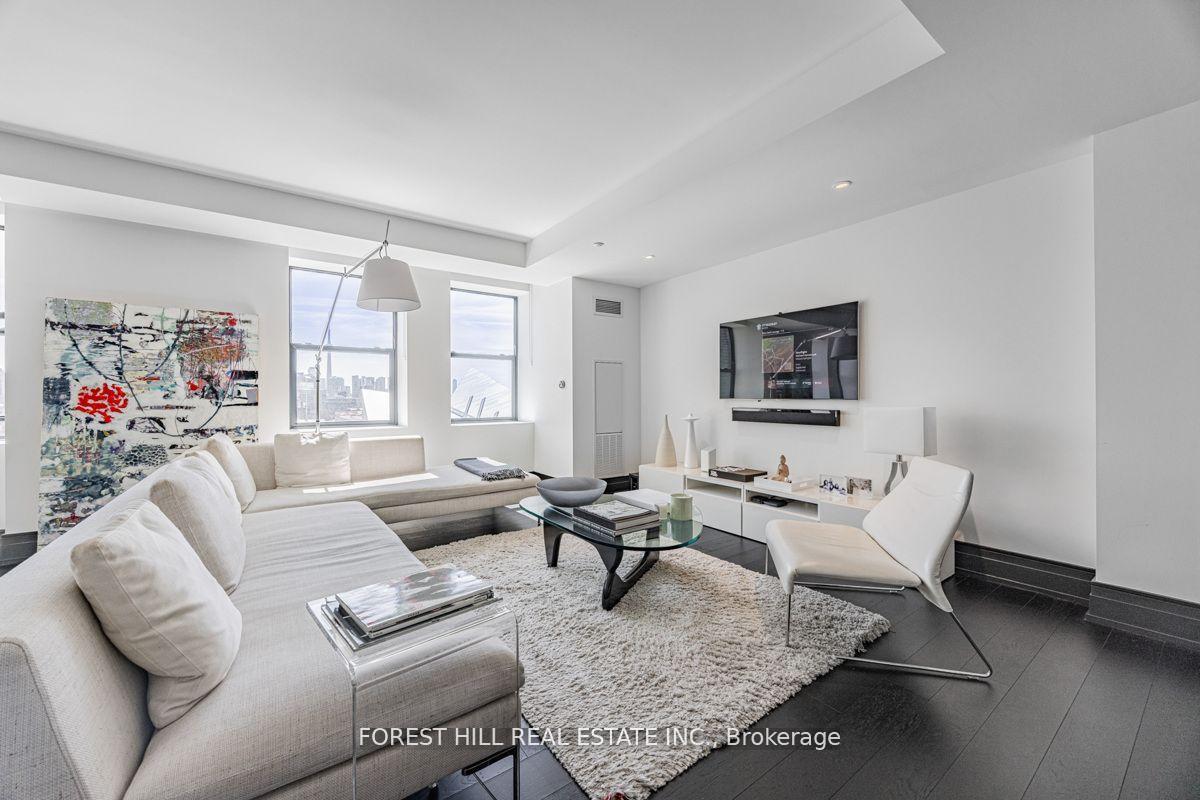 2 Avenue Road 1405, Toronto C02 Unit: 1405