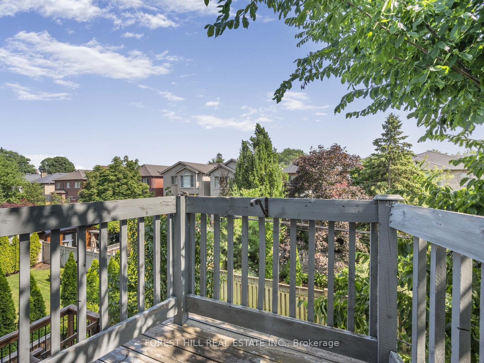 481 Cranbrooke Avenue, Toronto C04