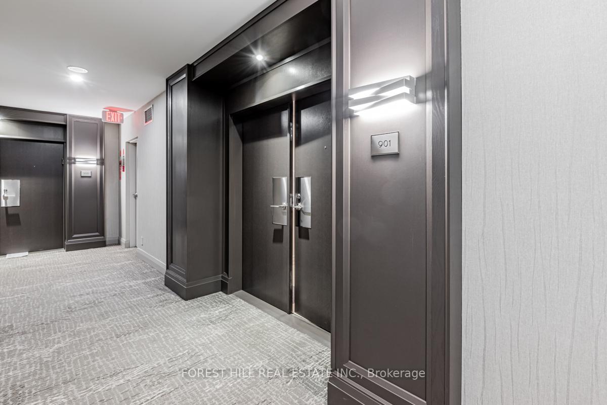 55 Prince Arthur Avenue 901, Toronto C02 Unit: 901
