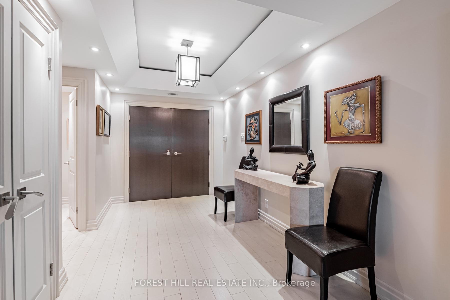 55 Prince Arthur Avenue 901, Toronto C02 Unit: 901