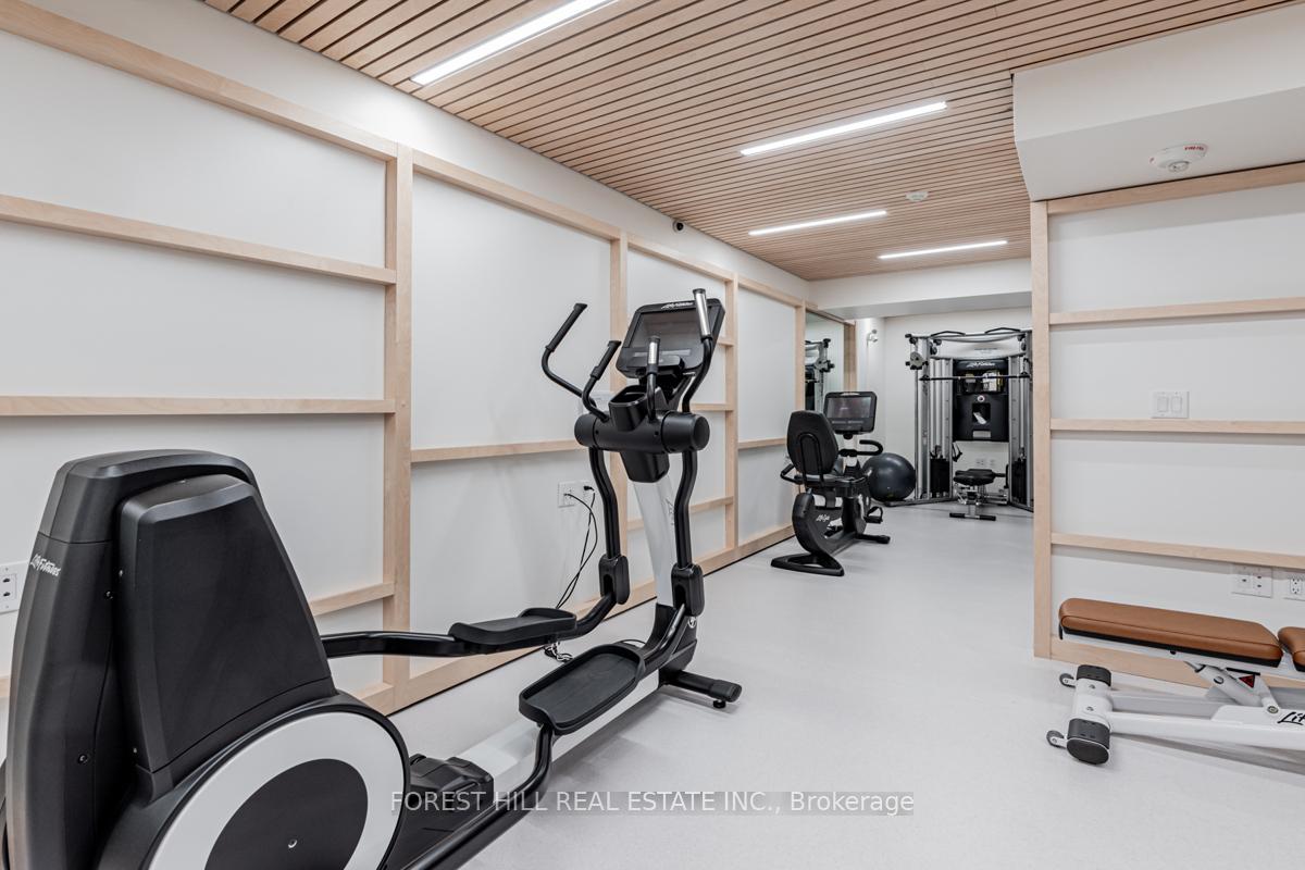 55 Prince Arthur Avenue 901, Toronto C02 Unit: 901