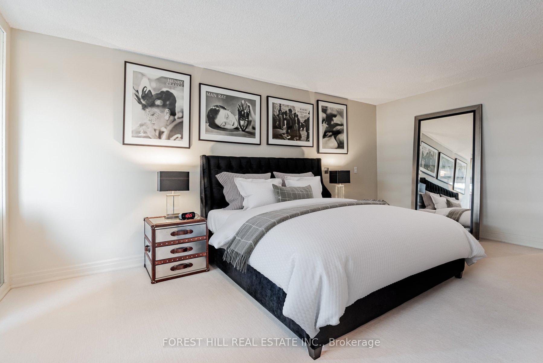 55 Prince Arthur Avenue 901, Toronto C02 Unit: 901