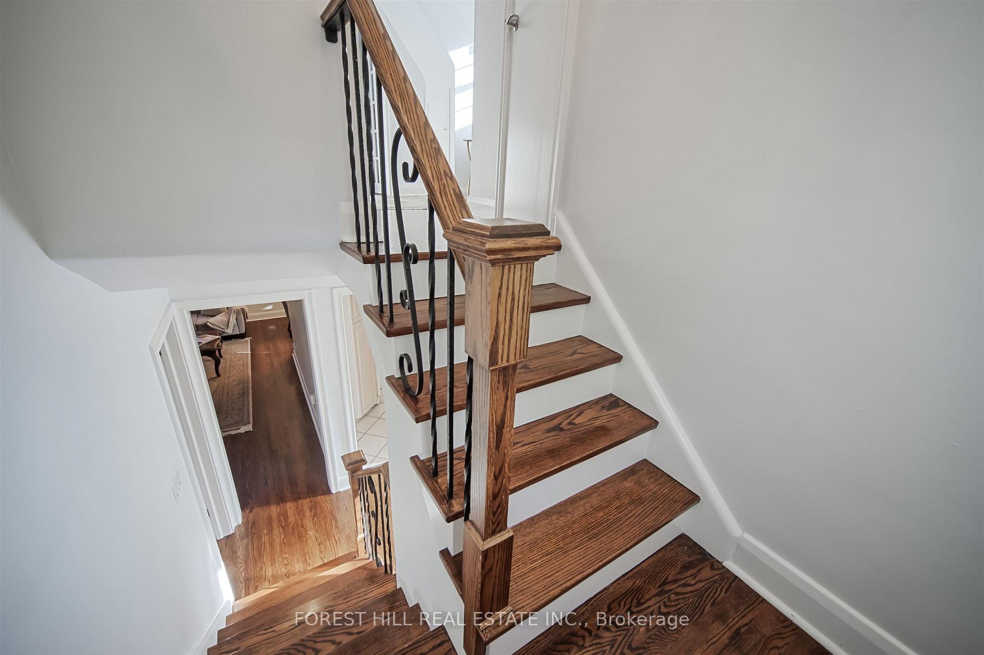 47 Rowley Avenue, Toronto C12