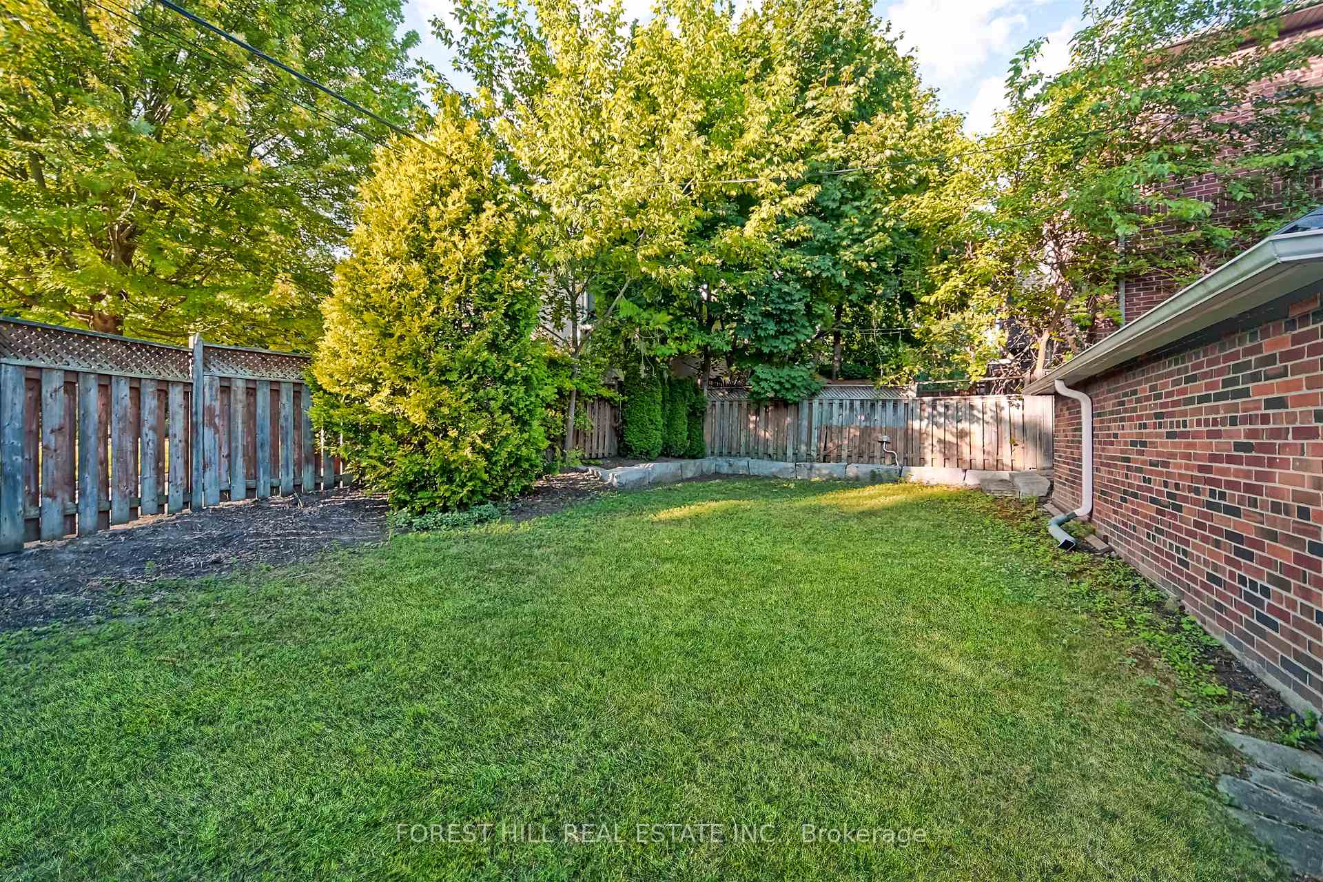 47 Rowley Avenue, Toronto C12