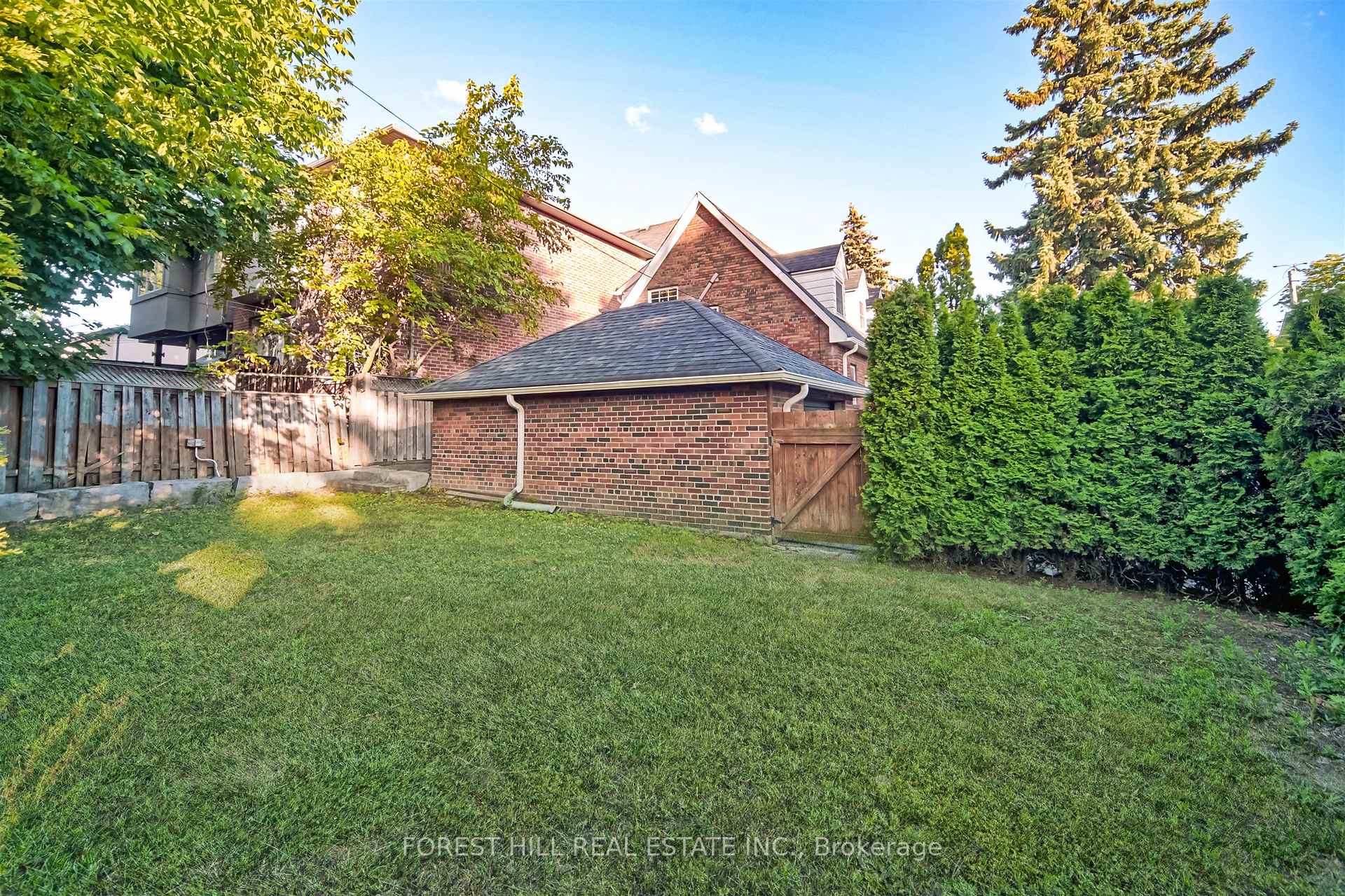 47 Rowley Avenue, Toronto C12