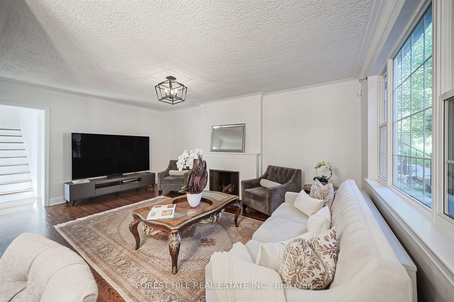 47 Rowley Avenue, Toronto C12