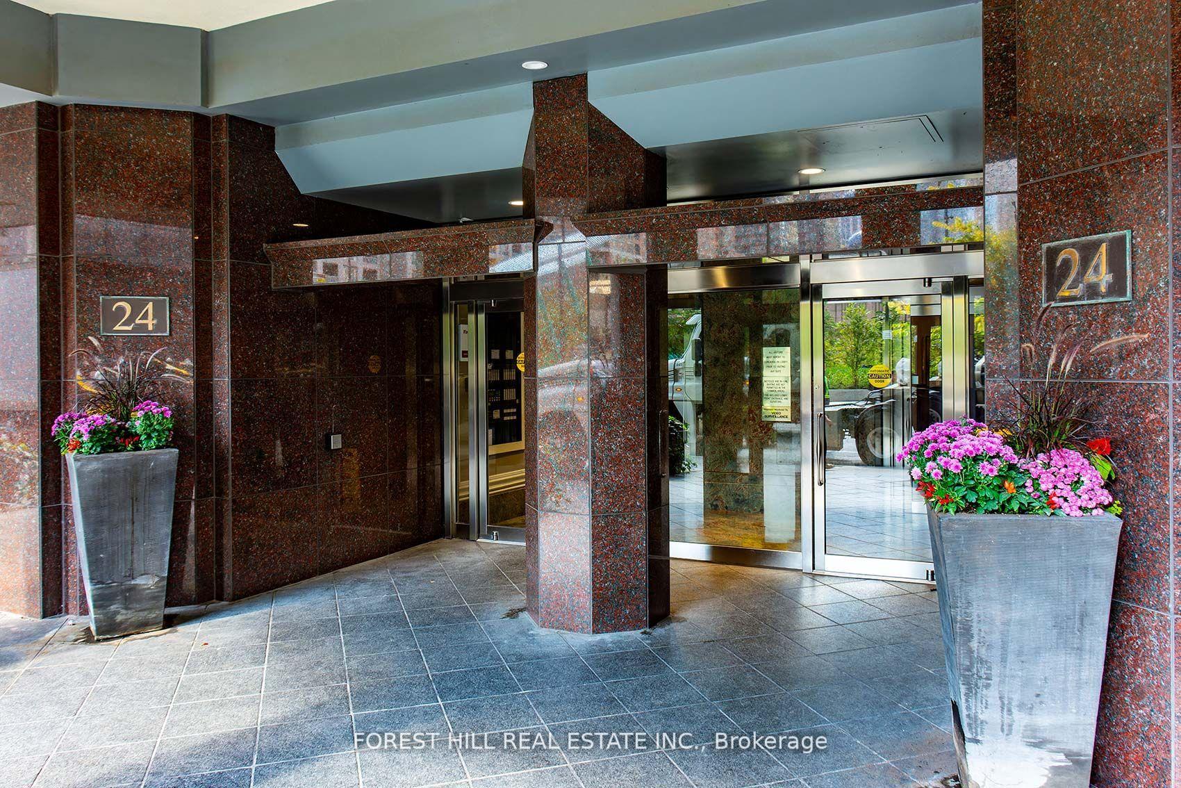 24 Wellesley Street W 1605, Toronto C01 Unit: 1605