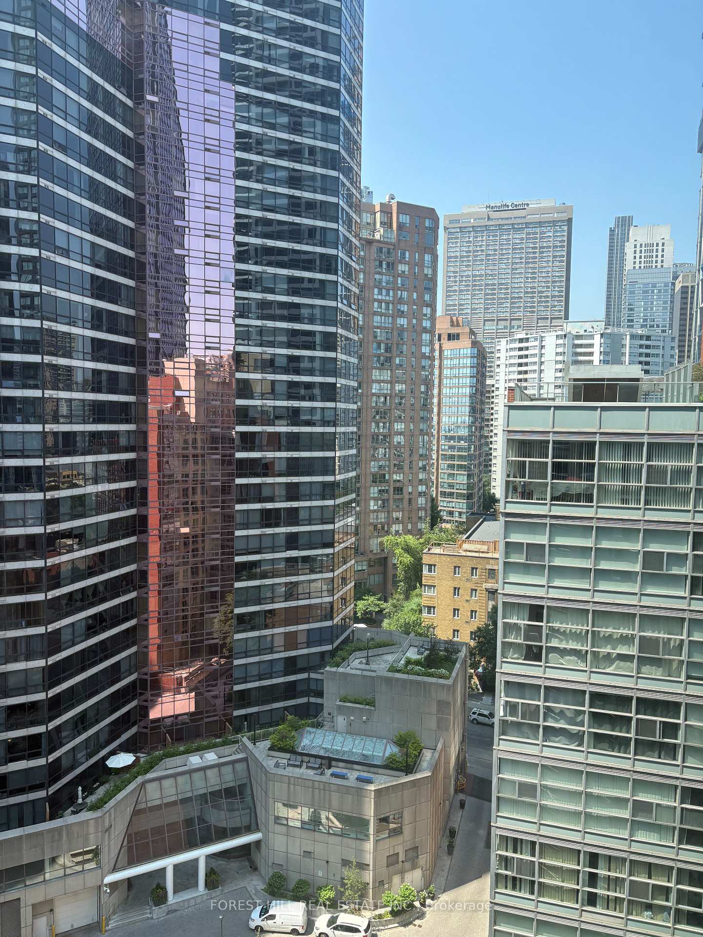 24 Wellesley Street W 1605, Toronto C01 Unit: 1605
