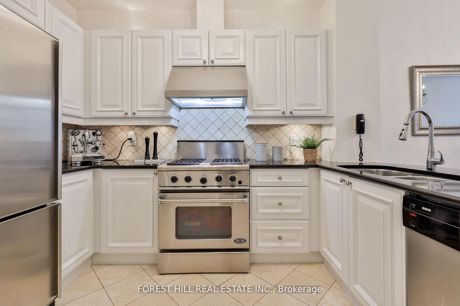 99 Avenue Road 1006, Toronto C02 Unit: 1006