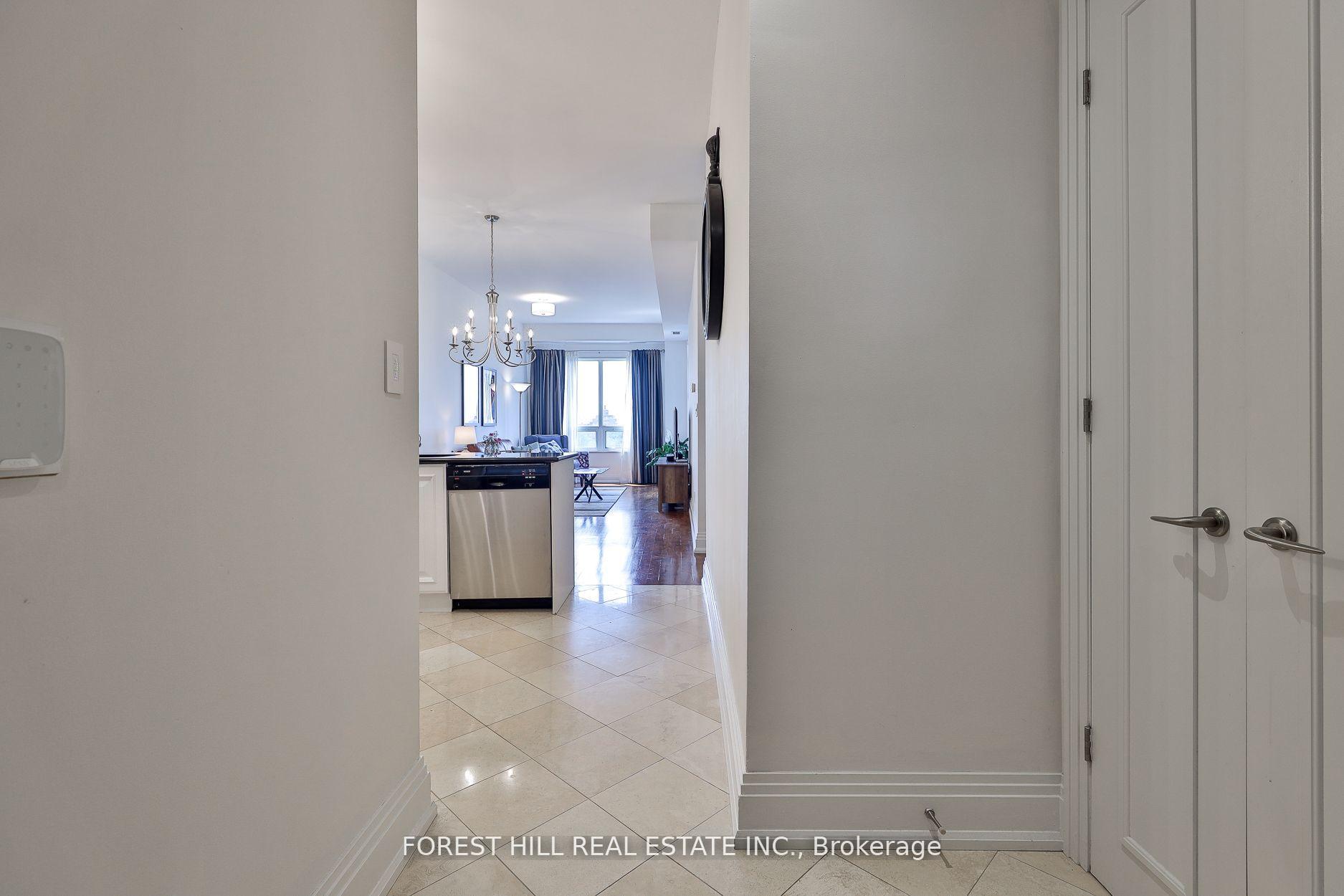 99 Avenue Road 1006, Toronto C02 Unit: 1006