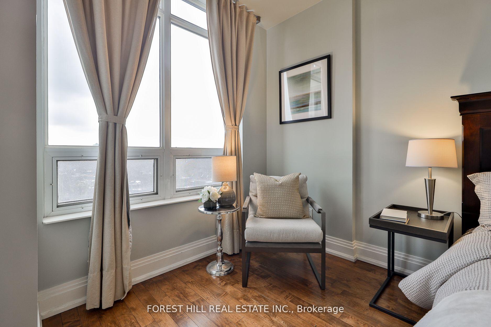99 Avenue Road 1006, Toronto C02 Unit: 1006