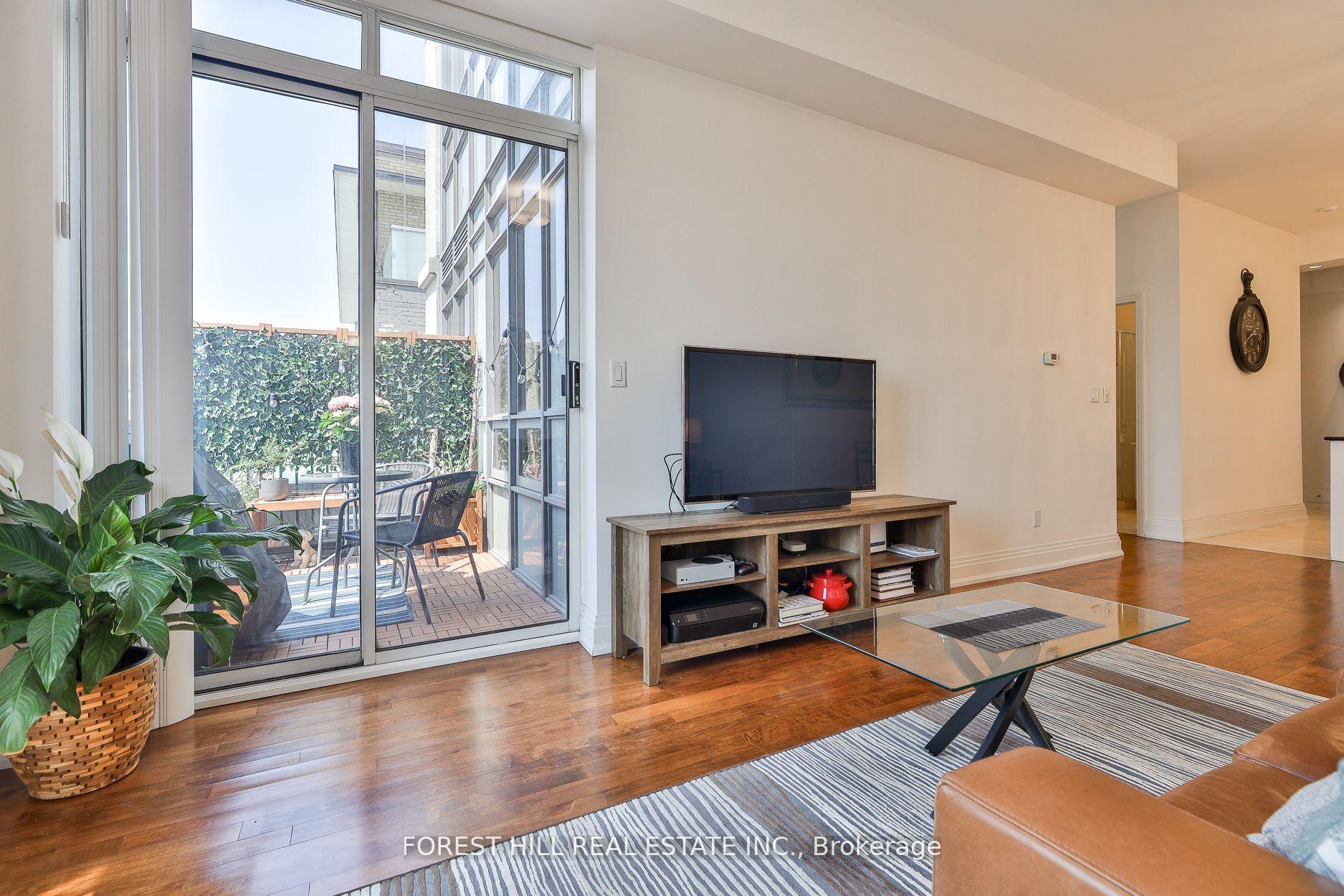 99 Avenue Road 1006, Toronto C02 Unit: 1006