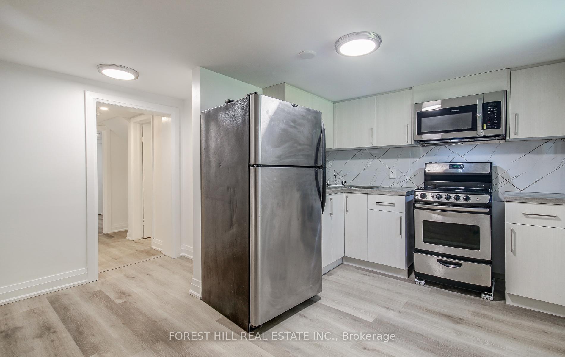 32 Laurelcrest Avenue Lower, Toronto C06 Unit: Lower