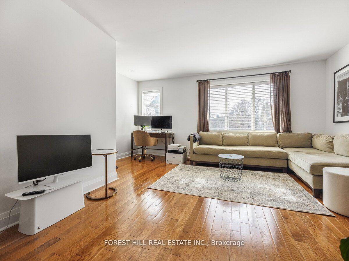 14B Glenview Avenue, Toronto C04