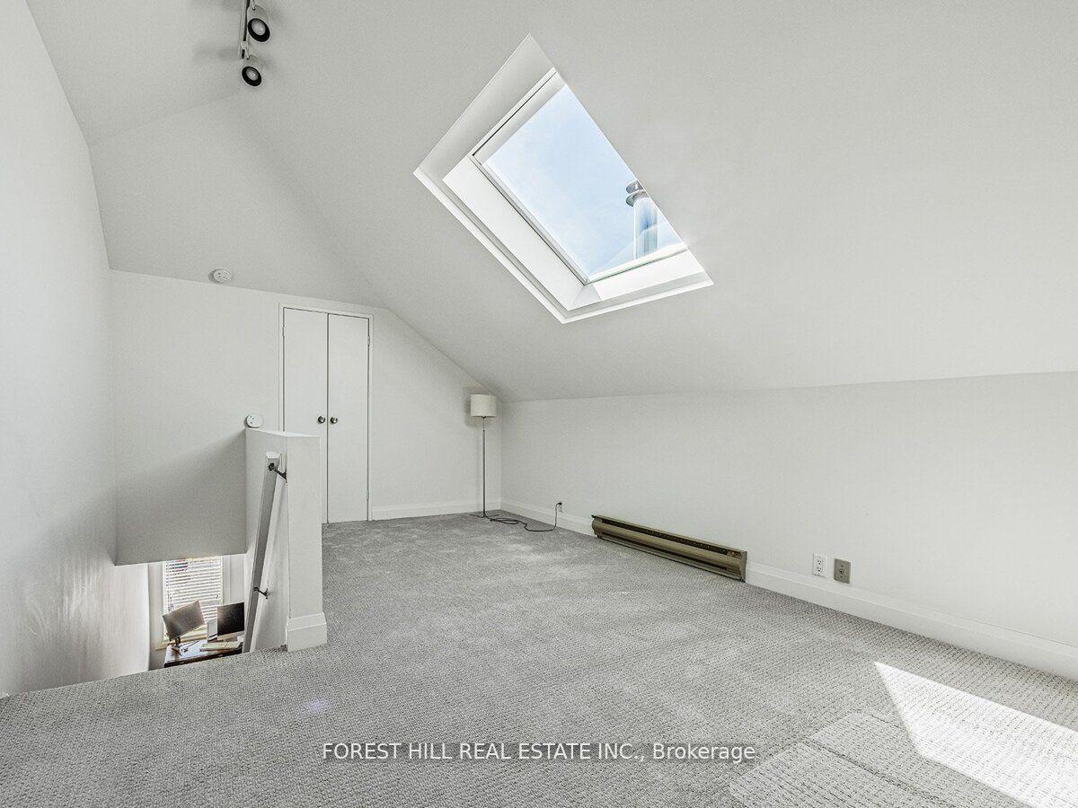 14B Glenview Avenue, Toronto C04