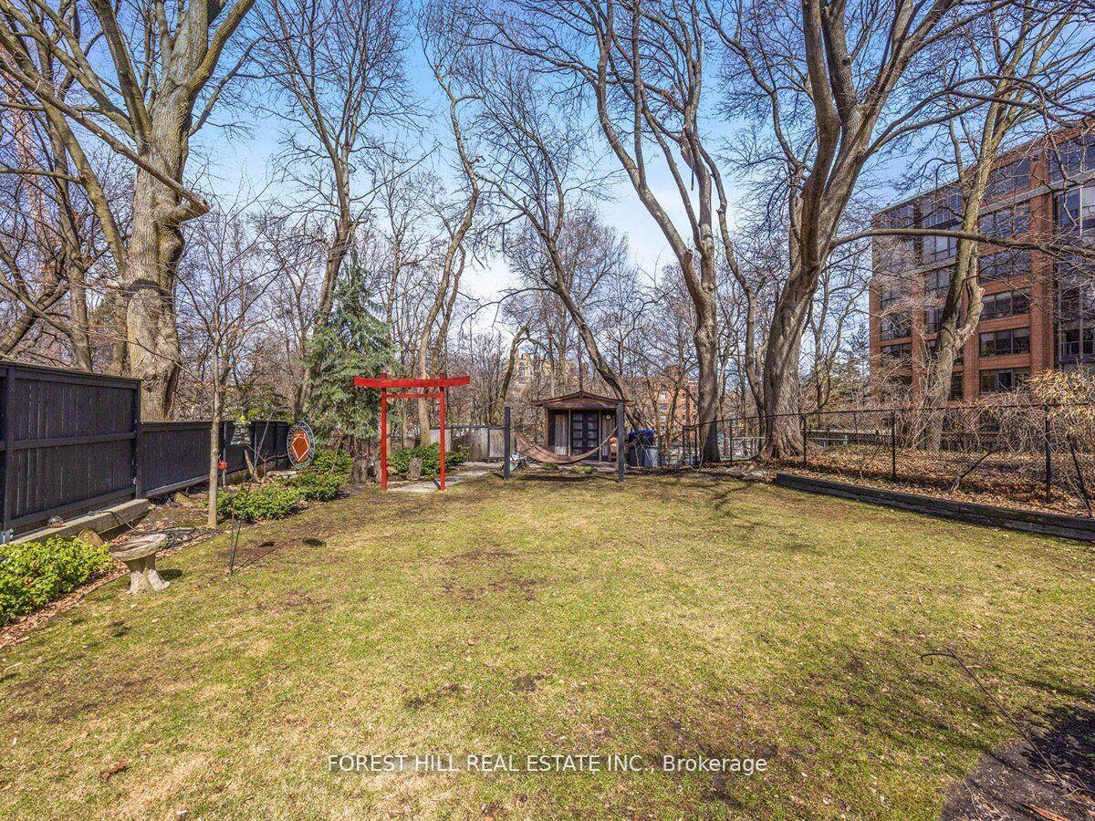 14B Glenview Avenue, Toronto C04