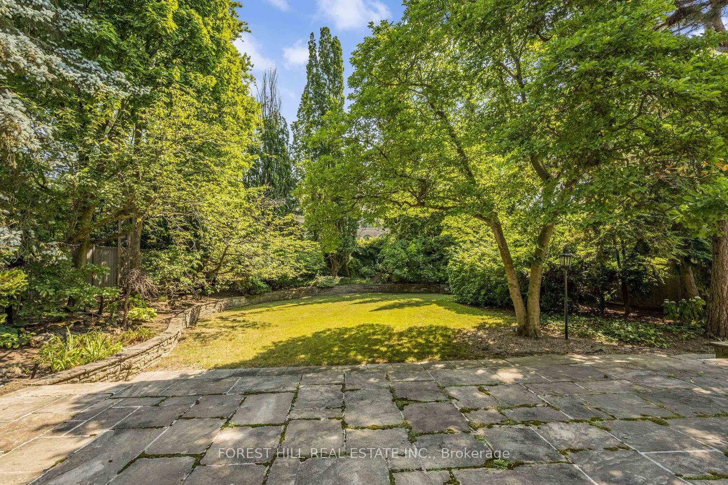 435 Russell Hill Road, Toronto C03