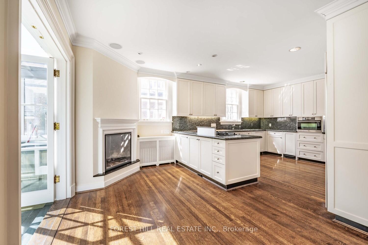 435 Russell Hill Road, Toronto C03
