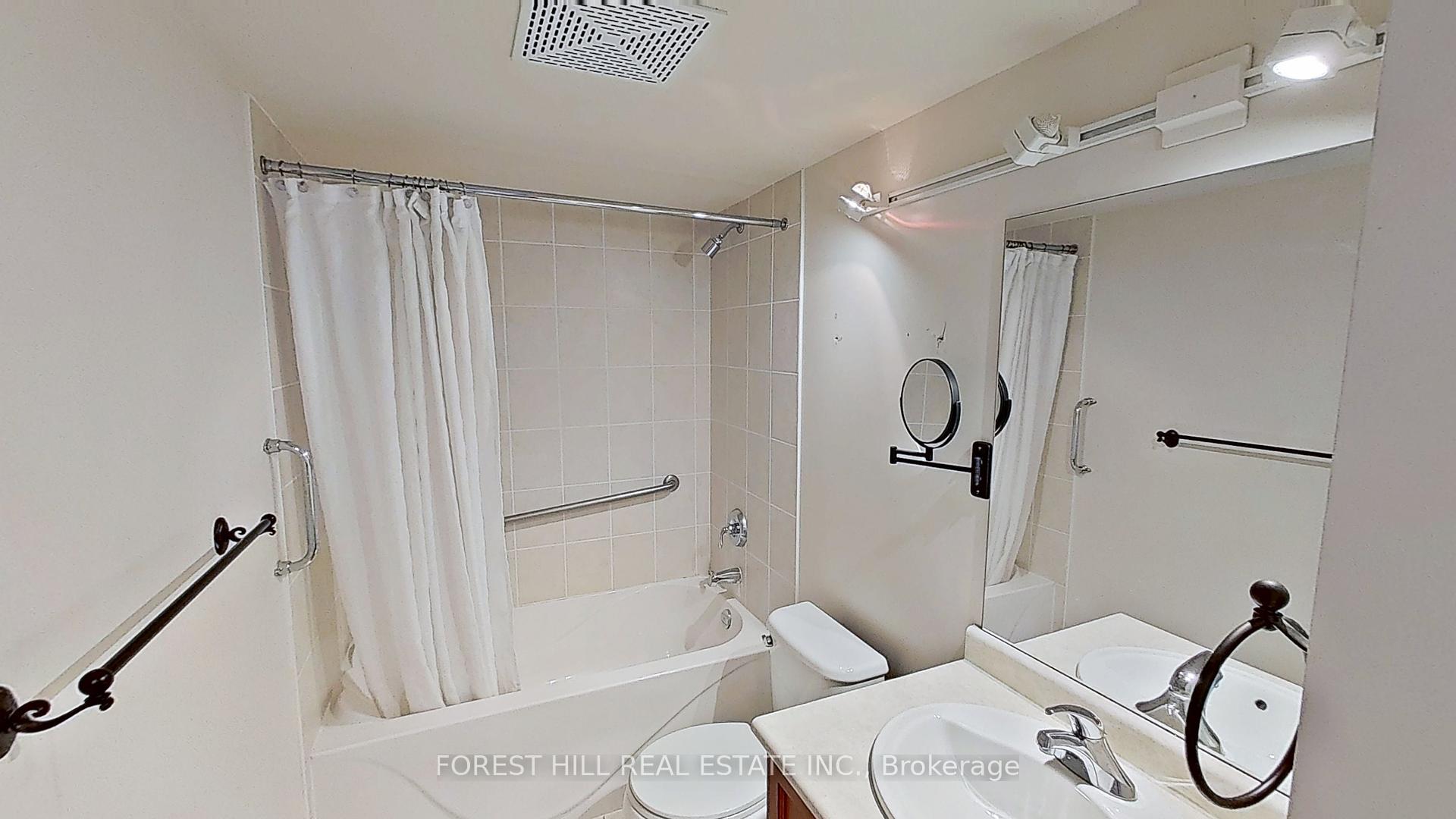 525 Wilson Avenue 409, Toronto C06 Unit: 409