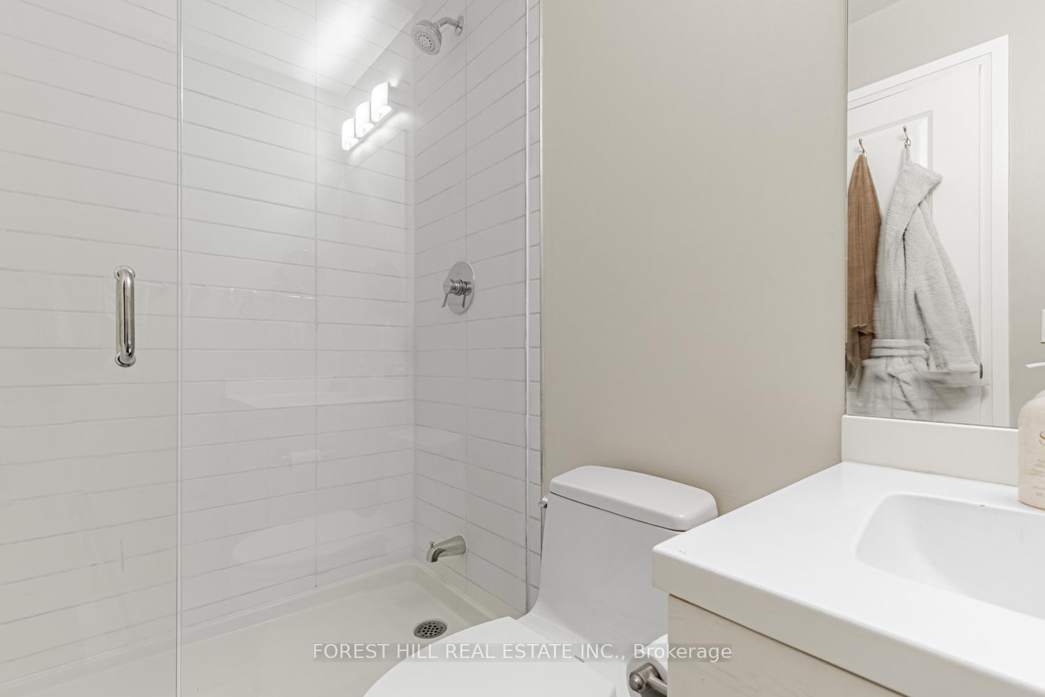 530 St. Clair Avenue W 508, Toronto C03 Unit: 508