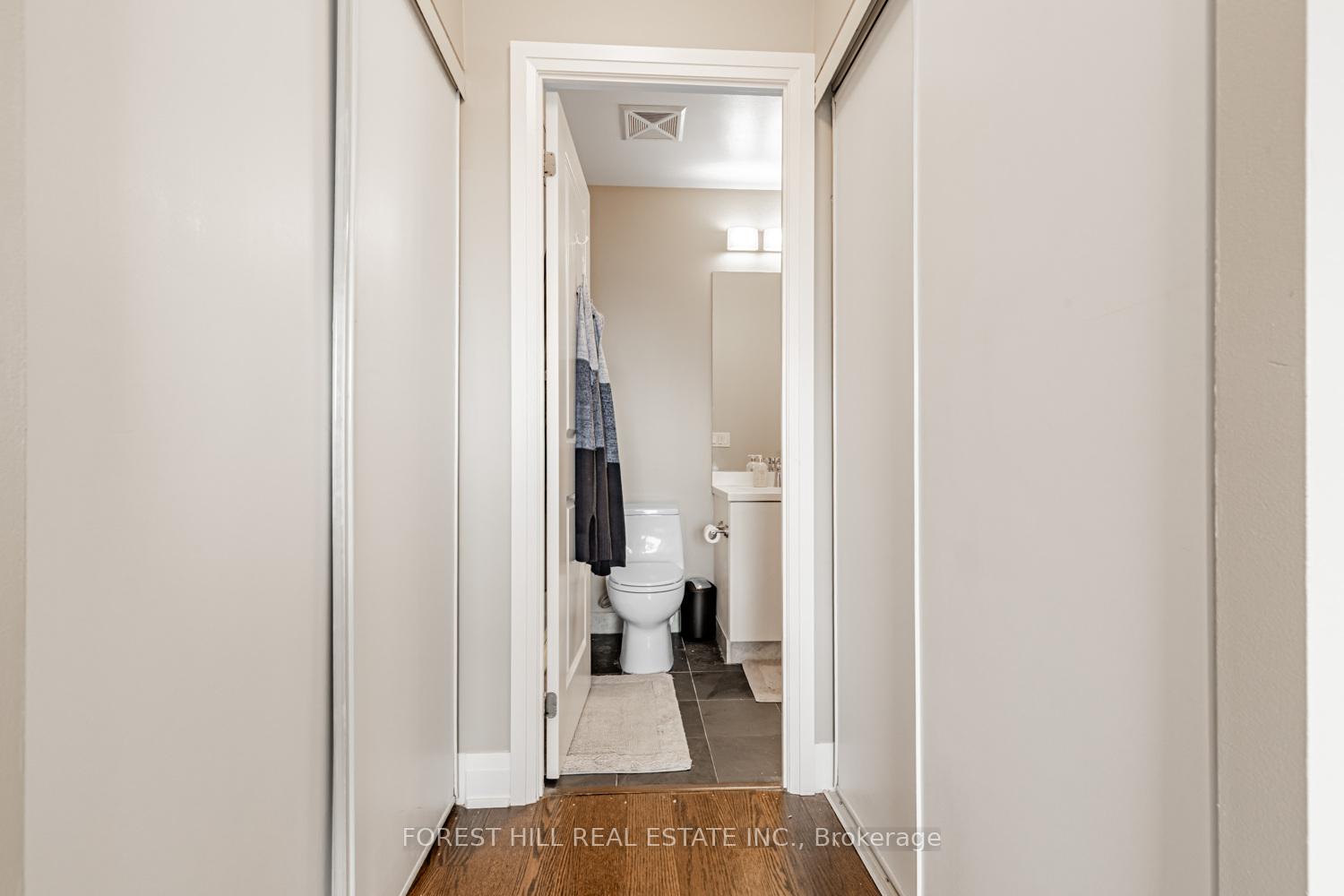 530 St. Clair Avenue W 508, Toronto C03 Unit: 508