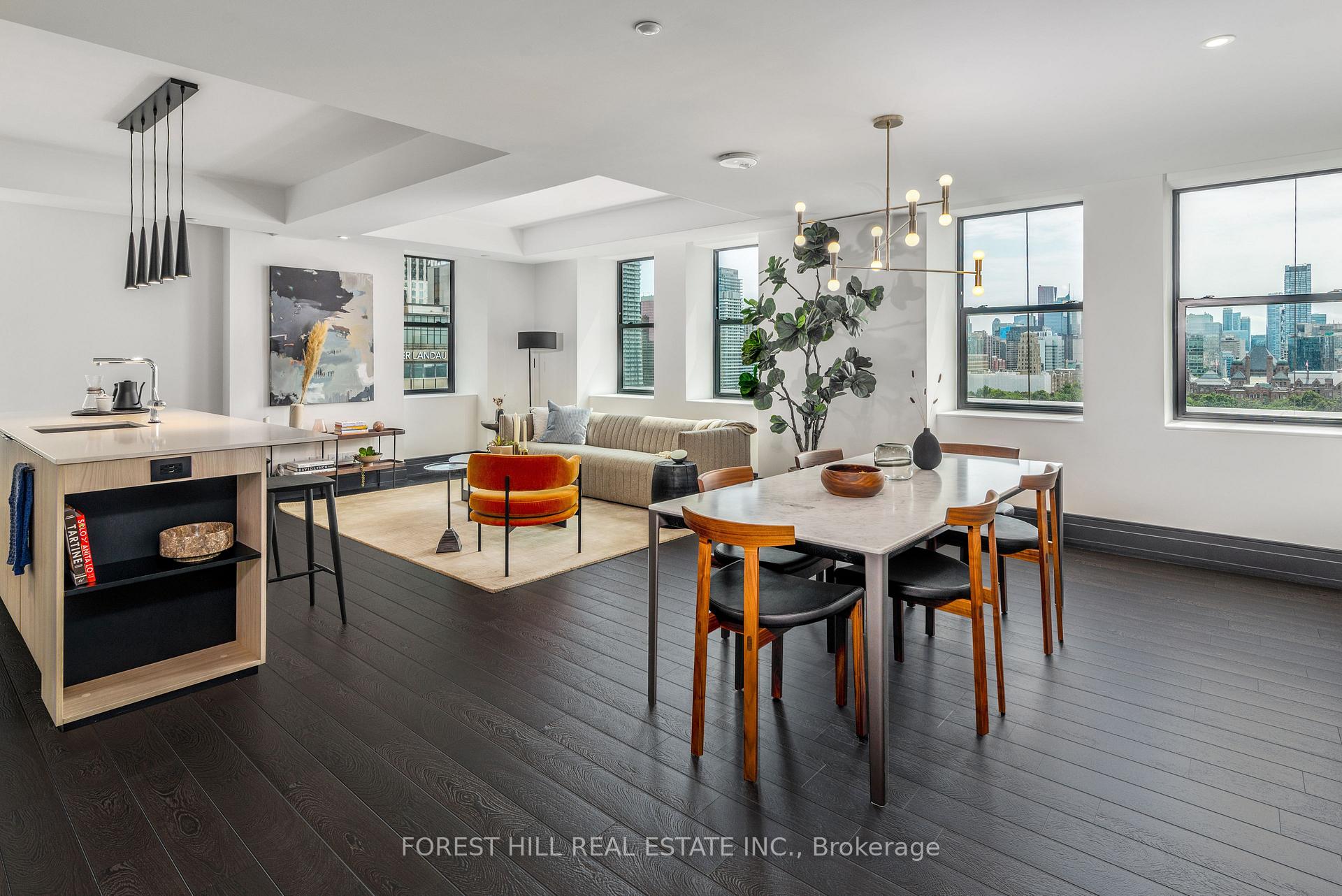 2 Avenue Road 1603, Toronto C02 Unit: 1603