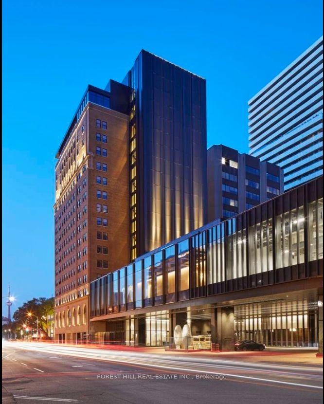 2 Avenue Road 1302, Toronto C02 Unit: 1302
