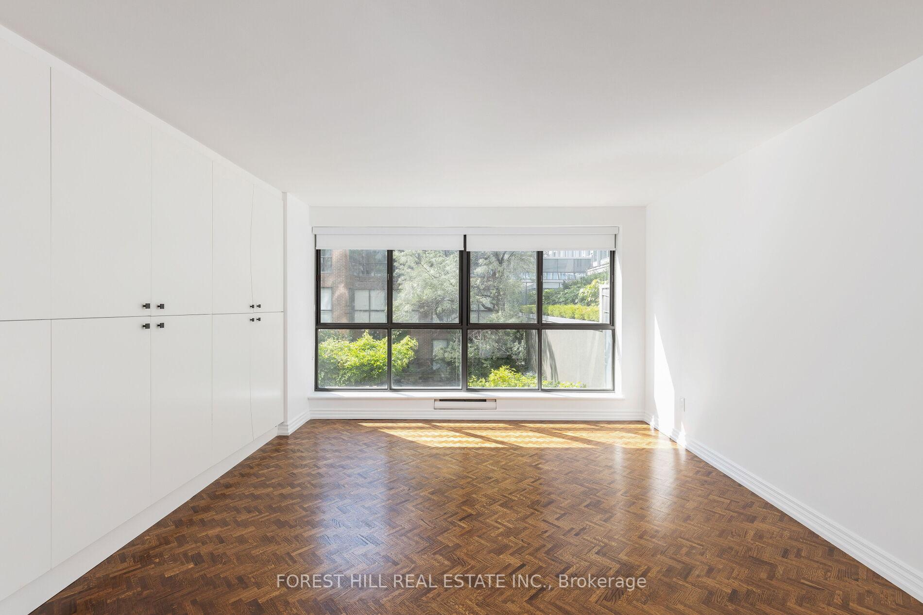 164 Cumberland Street 503, Toronto C02 Unit: 503
