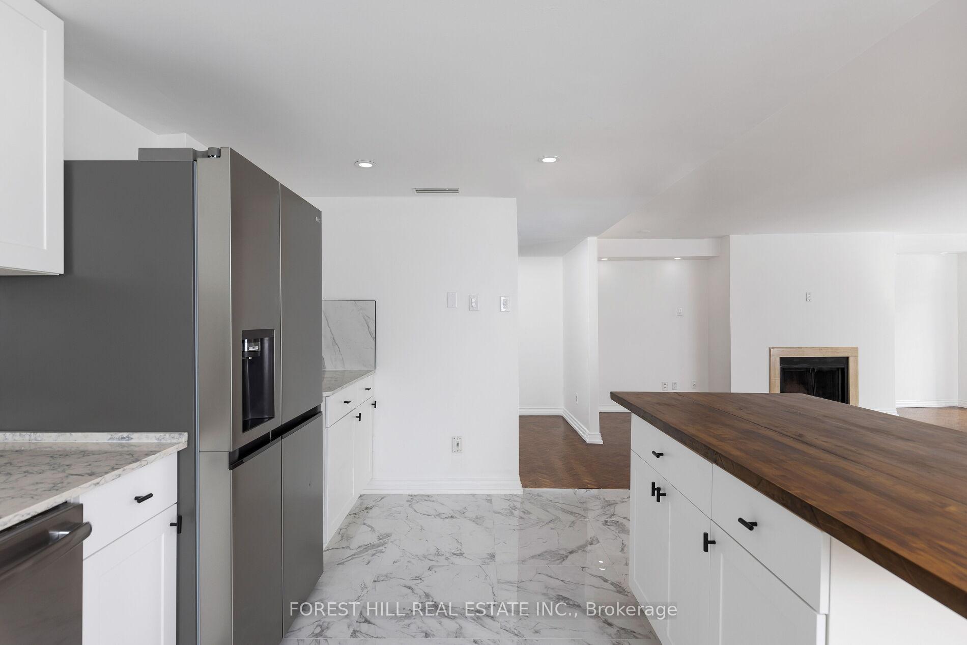 164 Cumberland Street 503, Toronto C02 Unit: 503