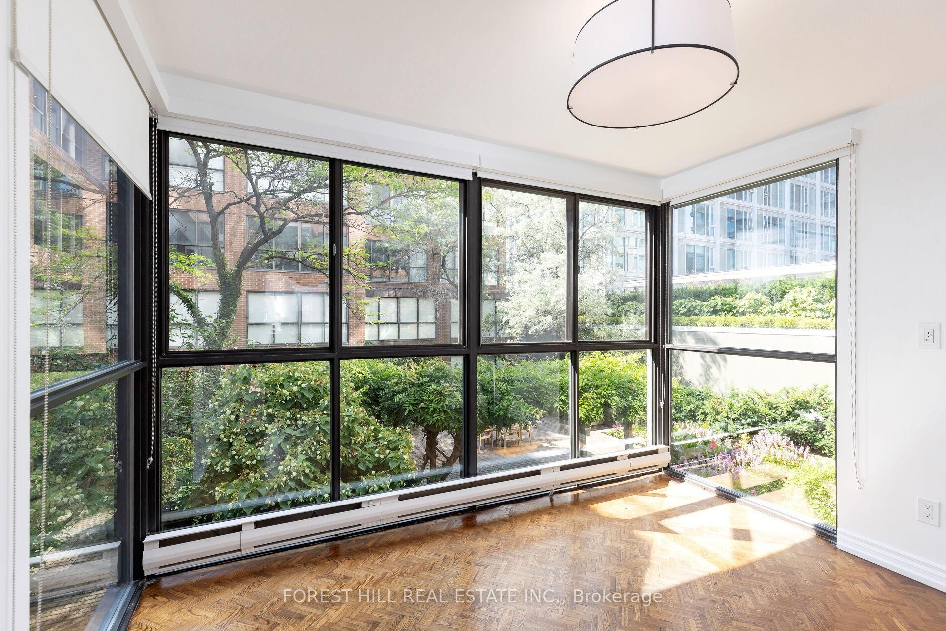 164 Cumberland Street 503, Toronto C02 Unit: 503