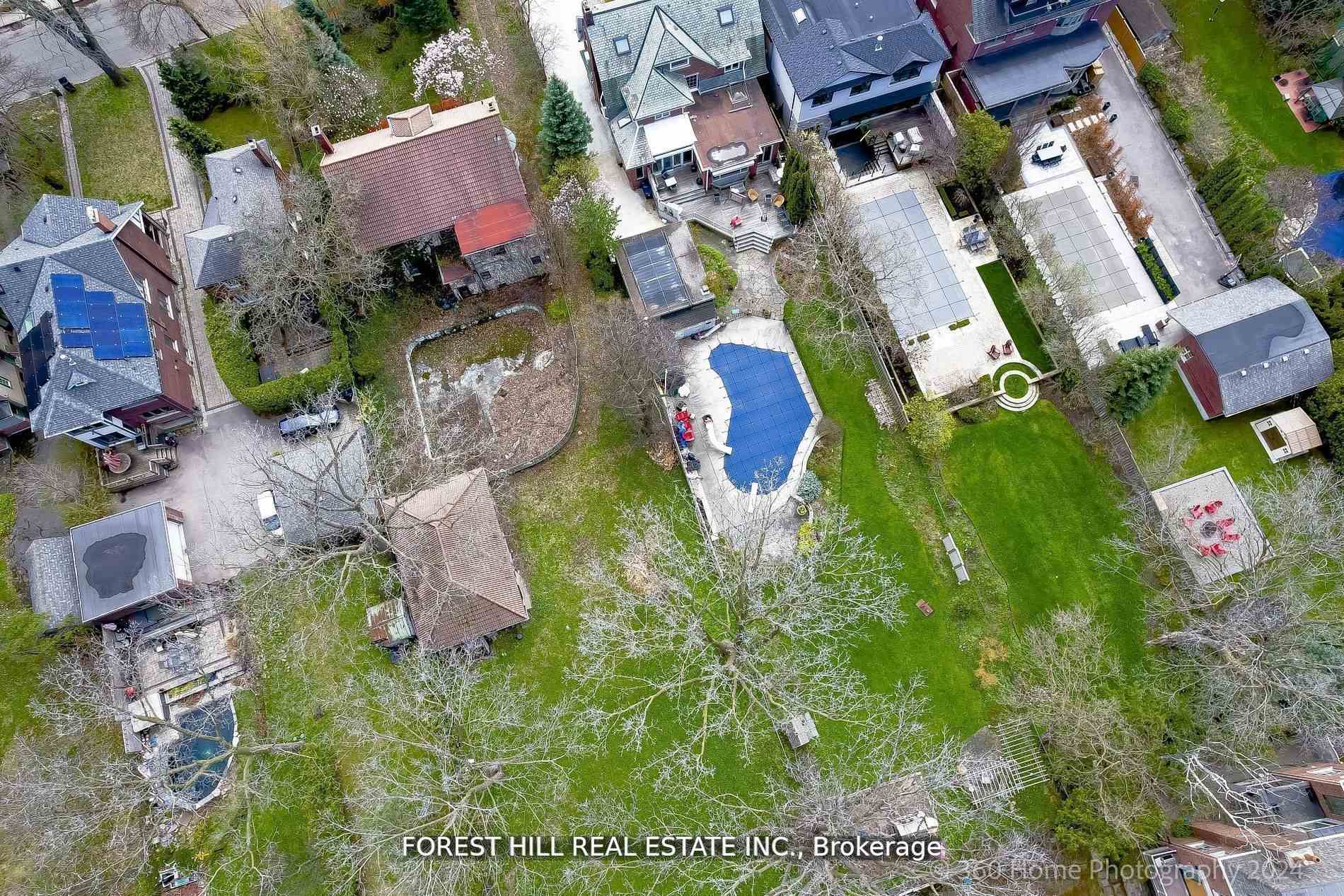 132 Blythwood Road W, Toronto C04
