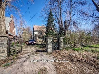 132 Blythwood Road W, Toronto C04