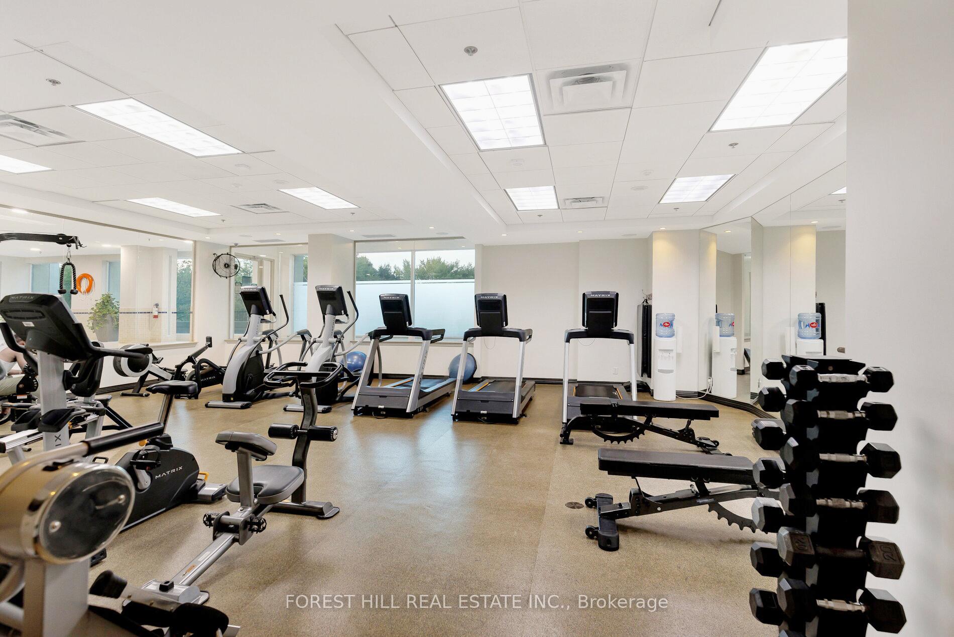 300 Bloor Street E 2701