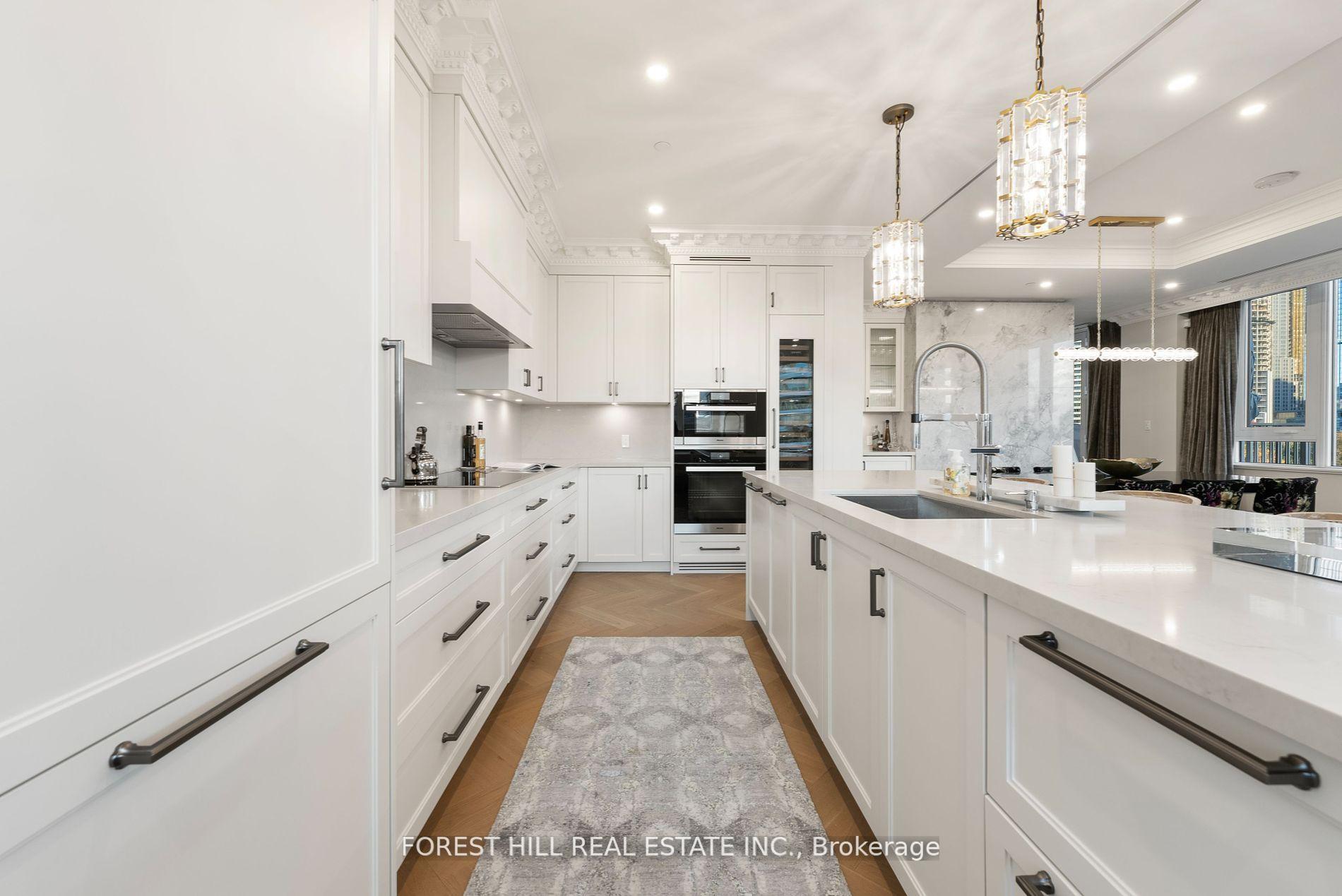 128 Hazelton Avenue 602