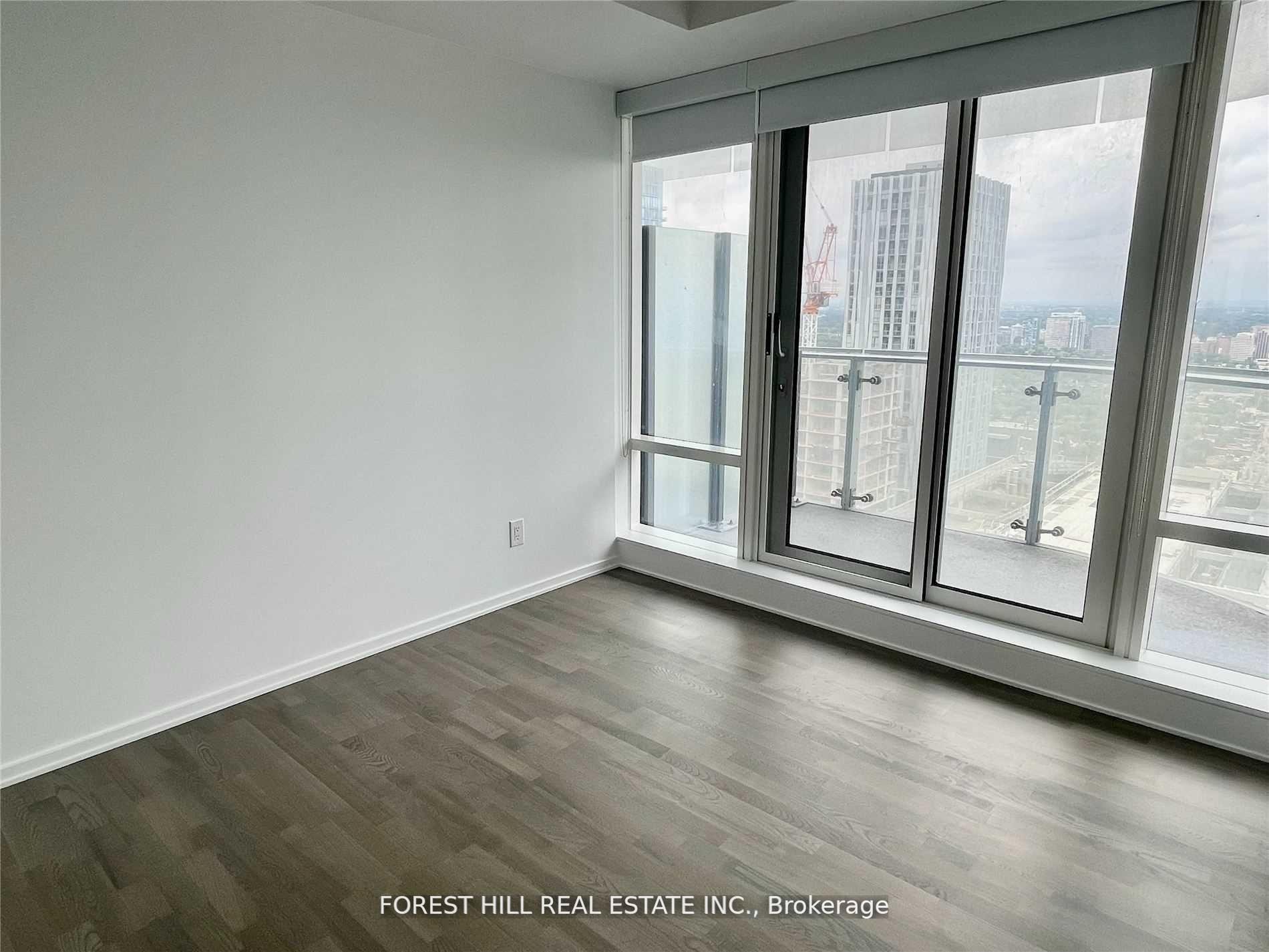 1 Bloor Street E 4701