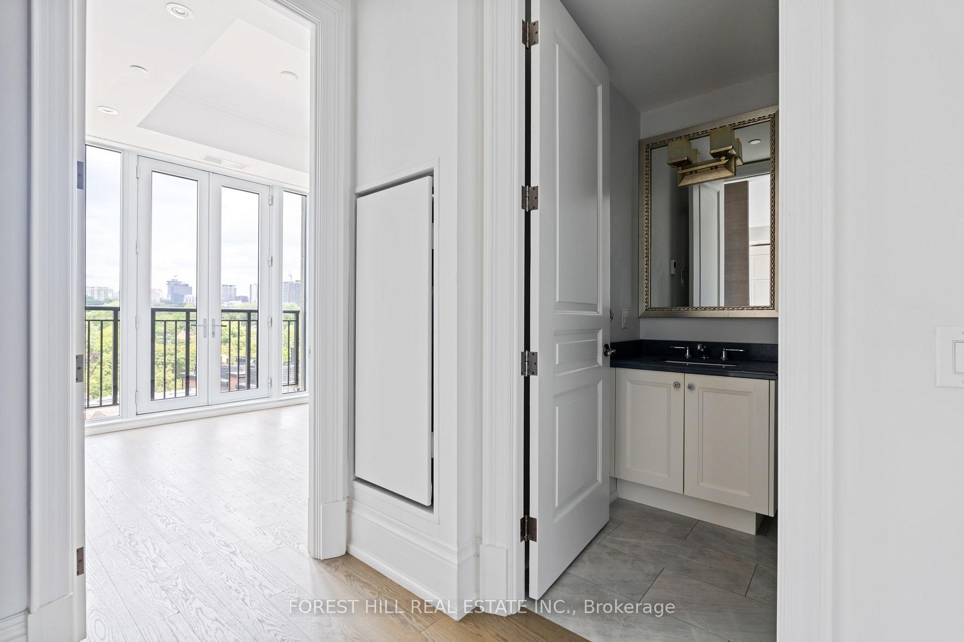 133 Hazelton Avenue 506