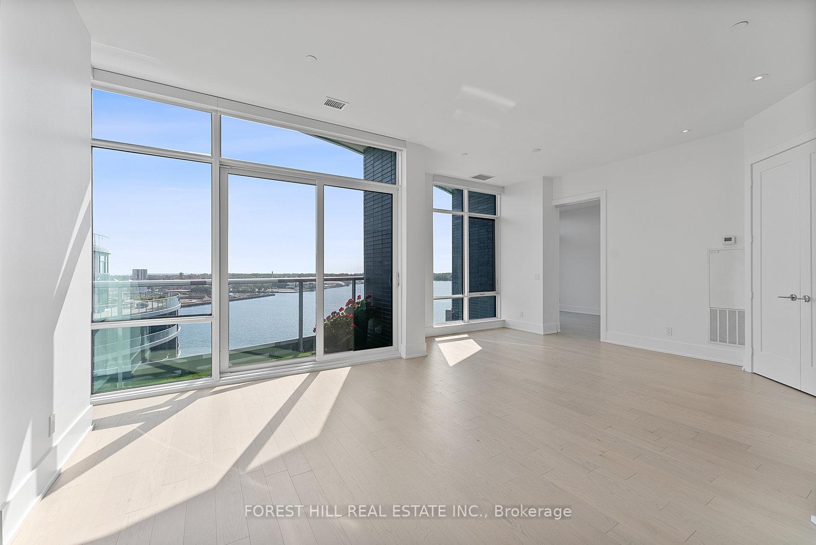 1 Edgewater Drive SPH #07