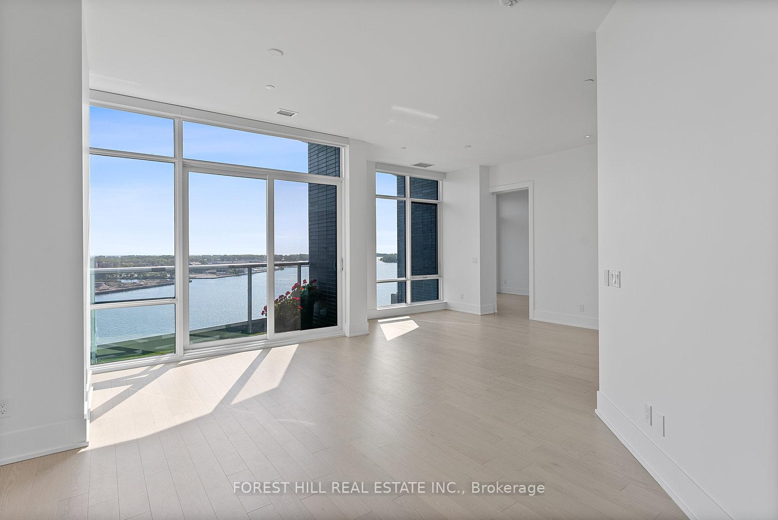 1 Edgewater Drive SPH #07