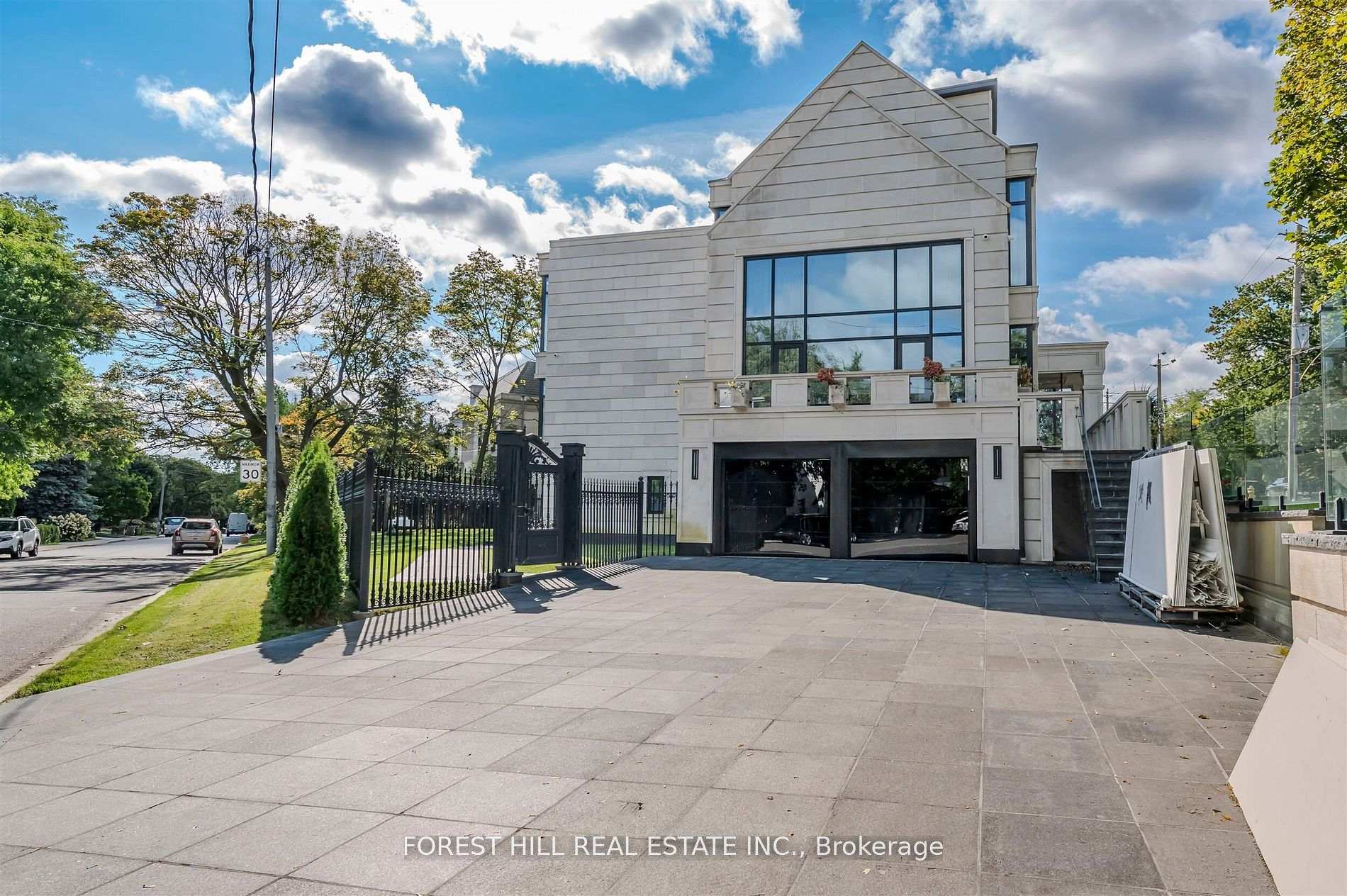 505 Russell Hill Road