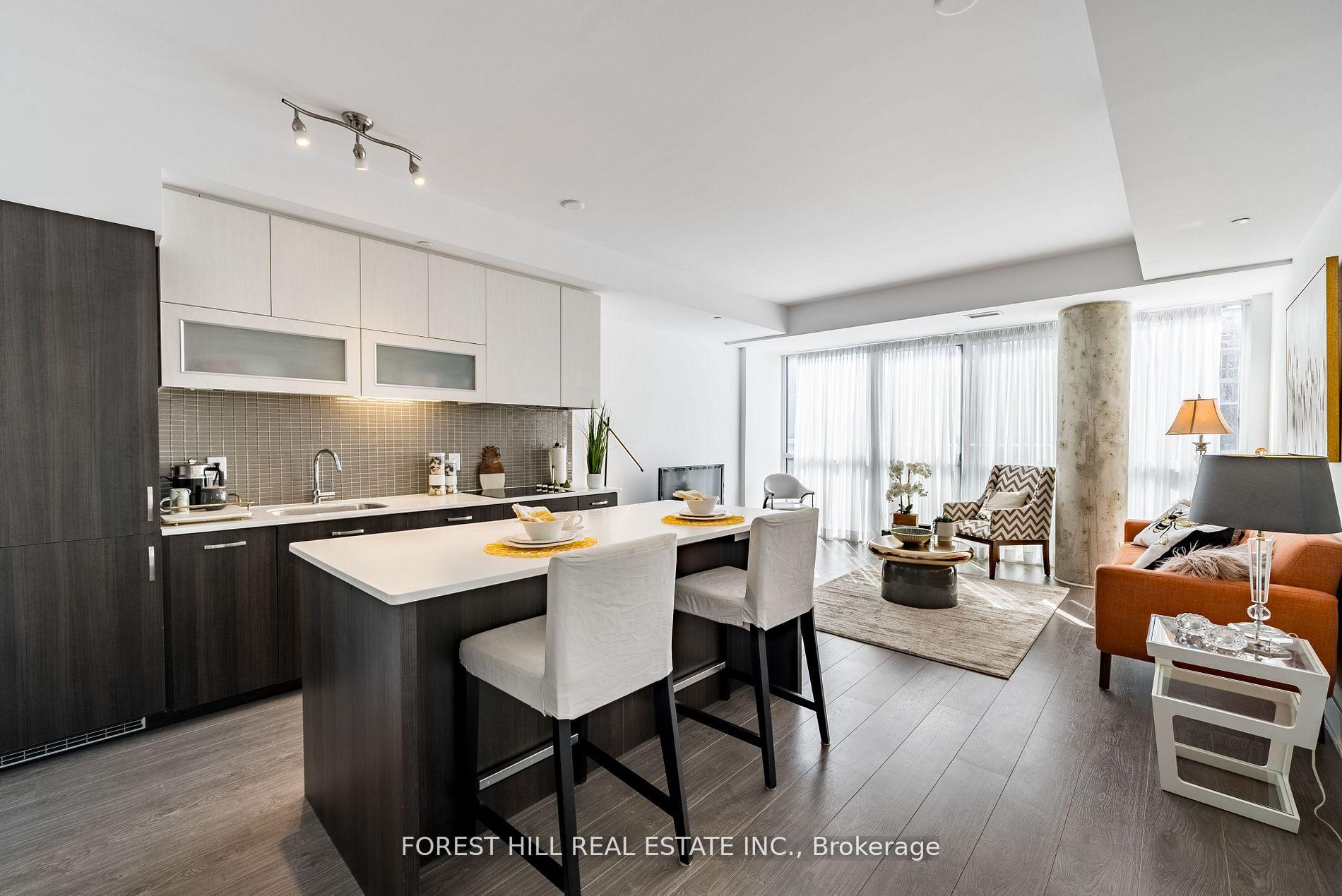 508 Wellington Street 802